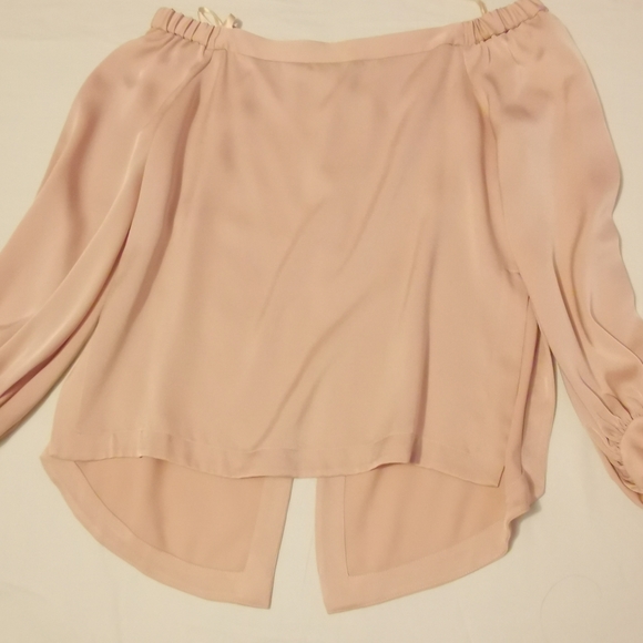 Elegant blouse - Picture 4 of 5